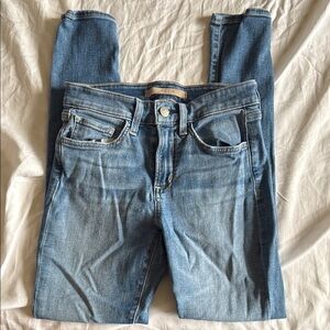 Joe's Jeans Light Blue Skinny Denim size 25